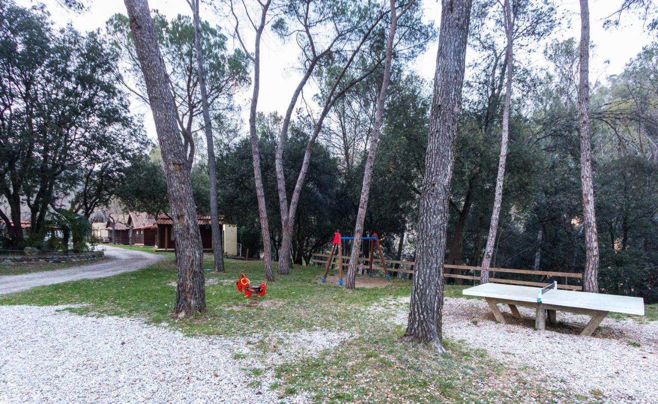 Camping Esponellà Esponella Exterior foto