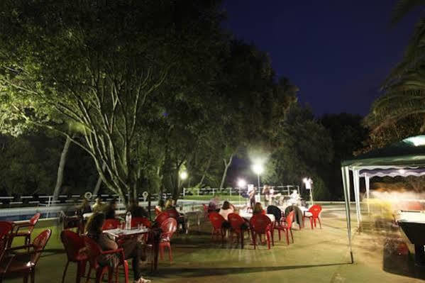 Camping Esponellà Esponella Exterior foto